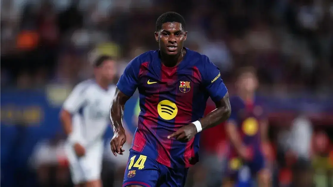 Marcus Rashford giảm lương để gắn bó với Barcelona